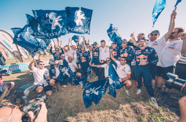 Triplé historique pour Peugeot Triplé historique pour Peugeot