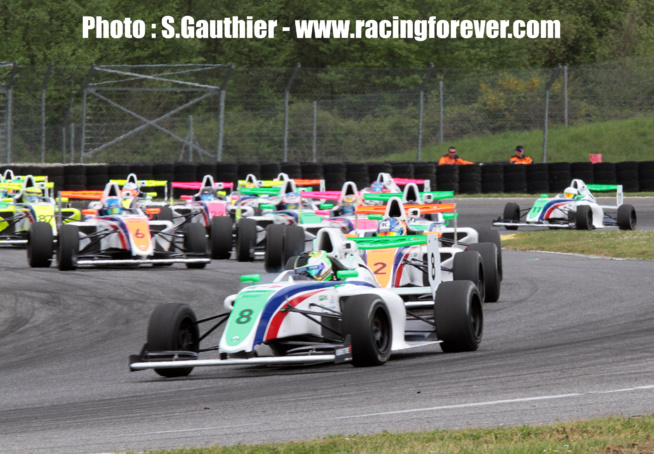 Un Mexicain s'impose dans la course 2 Un Mexicain s'impose dans la course 2