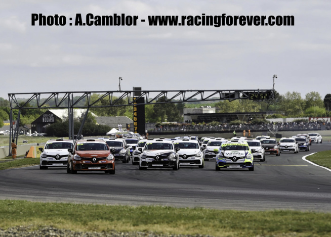 La Clio Cup, toujours un franc-succès La Clio Cup, toujours un franc-succès