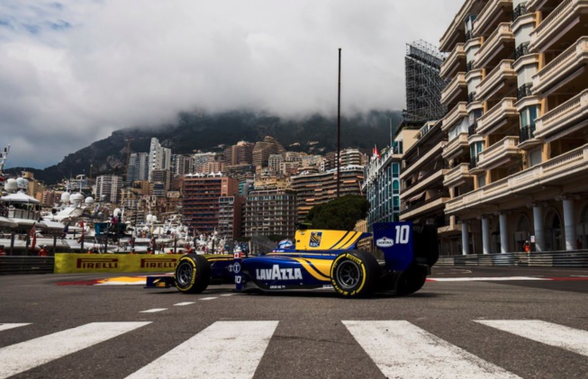 Sacré décor pour une course à Monaco