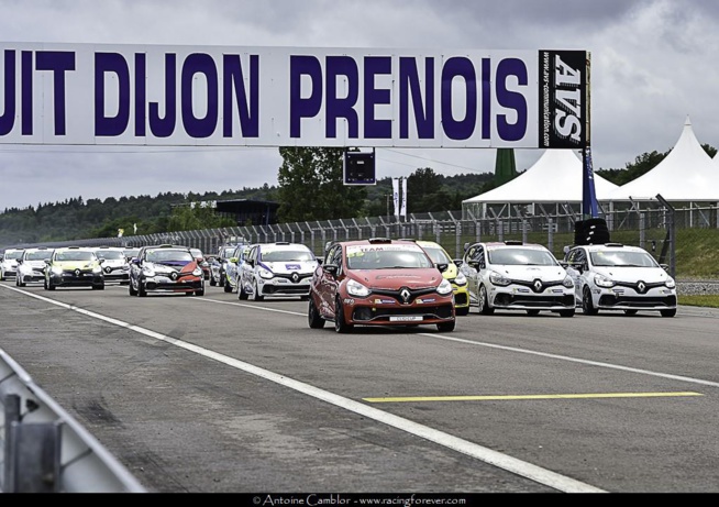 Le départ de la course 1 Le départ de la course 1