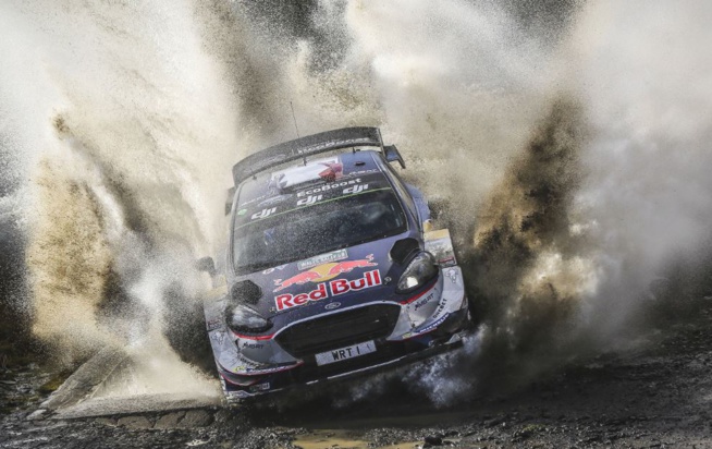 Pour Ogier et Ingrassia, c'est fait ! (Photo : @World / Red Bull Content Pool) Pour Ogier et Ingrassia, c'est fait ! (Photo : @World / Red Bull Content Pool)