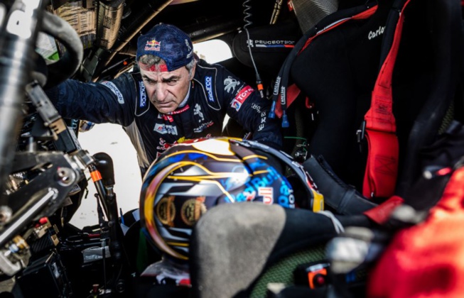 Dakar 2018 : victoire de Peugeot avec Sainz/Cruz Dakar 2018 : victoire de Peugeot avec Sainz/Cruz