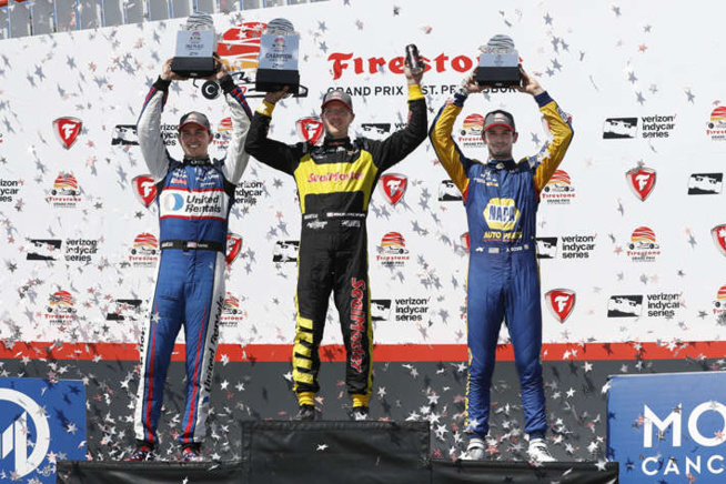 Indycar : Bourdais, de l'hôpital jusqu'en haut du podium Indycar : Bourdais, de l'hôpital jusqu'en haut du podium
