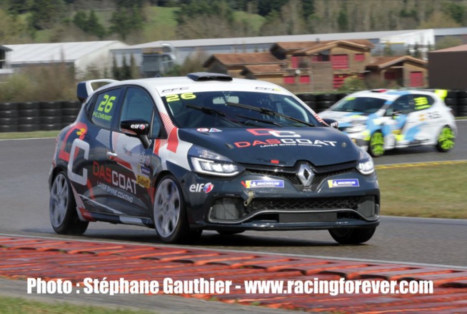 Chaumat à l'attaque à Nogaro Chaumat à l'attaque à Nogaro