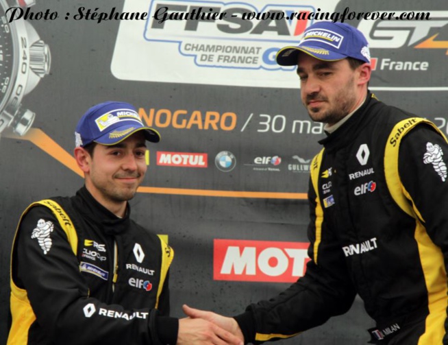 Un sacré duel entre Castagné et Milan Un sacré duel entre Castagné et Milan