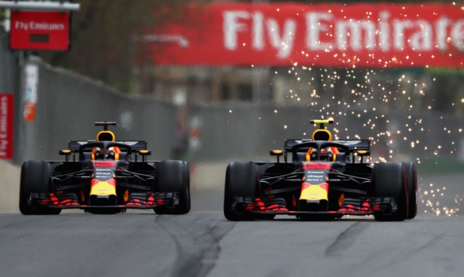 Des étincelles entre les pilotes Red Bull qui se sont éliminés (Getty Images / Red Bull Content Pool) Des étincelles entre les pilotes Red Bull qui se sont éliminés (Getty Images / Red Bull Content Pool)