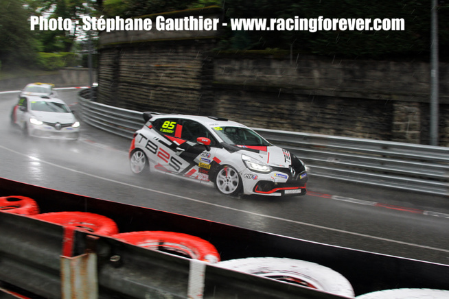 Clio Cup : Bilan positif pour TB2S à Pau Clio Cup : Bilan positif pour TB2S à Pau