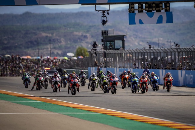 Le départ d'une belle course (Photo Honda Pro Racing) Le départ d'une belle course (Photo Honda Pro Racing)