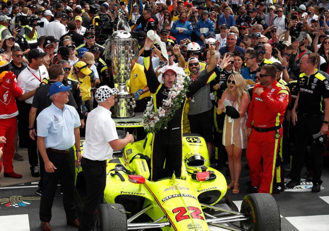 Une victoire historique pour le français Simon Pagenaud Une victoire historique pour le français Simon Pagenaud