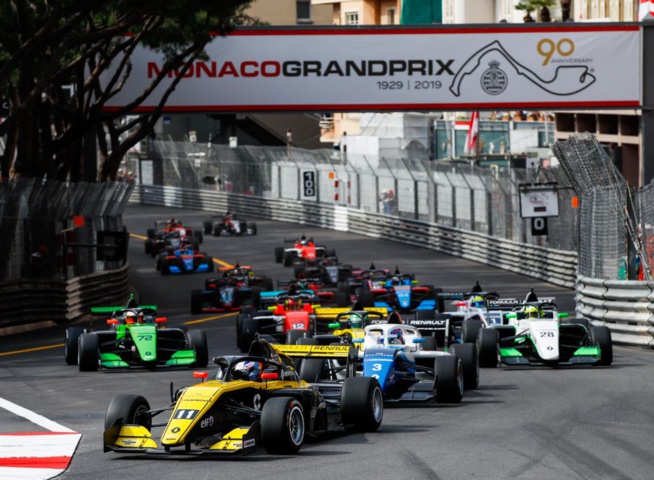 Epreuve de prestige pour la Formule Renault (Photo DPPI/F.Gooden) Epreuve de prestige pour la Formule Renault (Photo DPPI/F.Gooden)