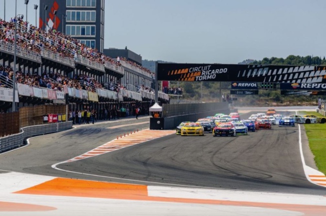 La Nascar Europe se développe (Photo Stéphane Azemard) La Nascar Europe se développe (Photo Stéphane Azemard)