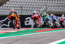 KTM de nouveau devant (Polaris Photo) KTM de nouveau devant (Polaris Photo)