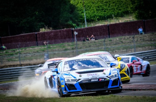 Du spectacle à Nogaro (Photo D.Bogaerts - SRO)