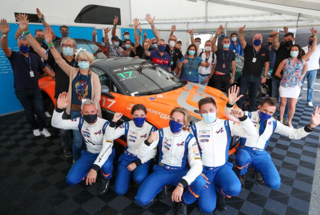 Le team au complet ( Photo DPPI) Le team au complet ( Photo DPPI)