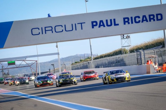 Le départ de la dernière course de l'année 2020 (Photo D.Bogaerts) Le départ de la dernière course de l'année 2020 (Photo D.Bogaerts)