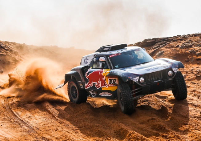 Stéphane Peterhansel fragile leader Stéphane Peterhansel fragile leader