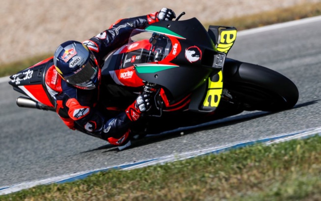 Dovizioso sur une Aprilia Dovizioso sur une Aprilia