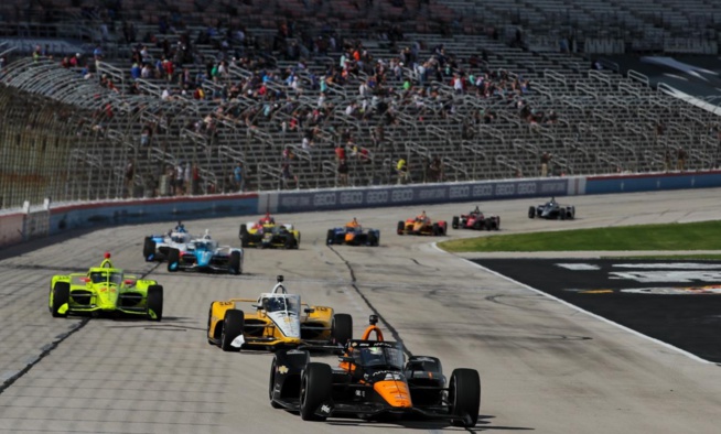 La McLaren l’emporte – © Joe Skibinski La McLaren l’emporte – © Joe Skibinski