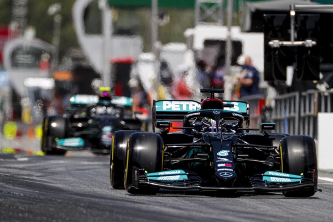 Et de 100 pôles pour Lewis Hamilton © AMG-Mercedes F1