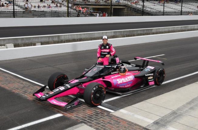 Castroneves quadruple vainqueur à Indy (Photo : Chris Owens - Indycar) Castroneves quadruple vainqueur à Indy (Photo : Chris Owens - Indycar)