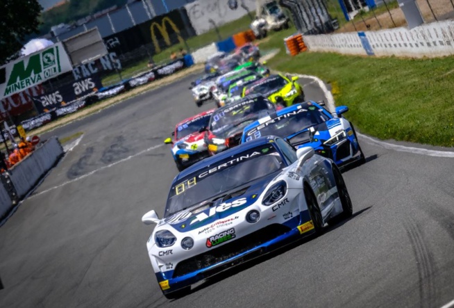 Alpine au sommet à Albi (Photo SRO) Alpine au sommet à Albi (Photo SRO)