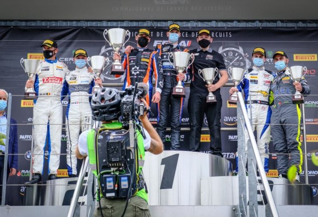 Le podium de la Silver Cup (Photo D.Bogaerts SRO) Le podium de la Silver Cup (Photo D.Bogaerts SRO)