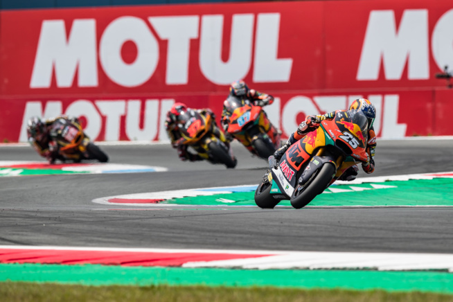 Raul Fernandez ( Rob Gray (Polarity Photo) Raul Fernandez ( Rob Gray (Polarity Photo)