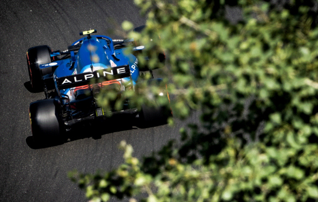 Alpine Renault en or ce dimanche Alpine Renault en or ce dimanche