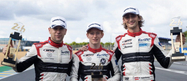 Les vainqueurs en LMP2 ont eu chaud ! Les vainqueurs en LMP2 ont eu chaud !