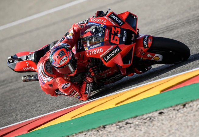 Bagnaia s'est débrouillé comme un chef à Aragon Bagnaia s'est débrouillé comme un chef à Aragon