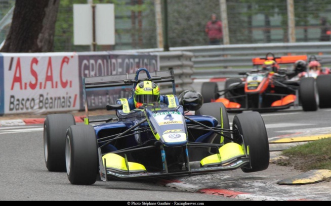 La monoplace aura encore une belle place à Pau ( Photo S.Gauthier - Racingforever.com) La monoplace aura encore une belle place à Pau ( Photo S.Gauthier - Racingforever.com)