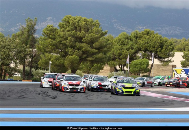 La deuxième saison du Championnat de France FFSA Tourisme lancée lors des Coupes de Pâques de Nogaro