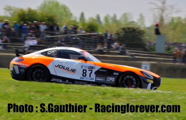 Joulié et Chevalier intraitables à Nogaro Joulié et Chevalier intraitables à Nogaro