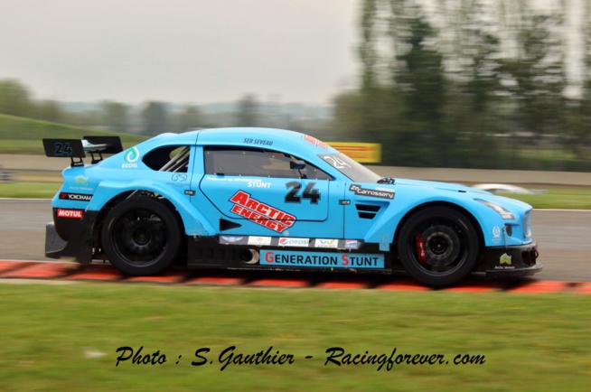 Sebastien Seveau en forme à Nogaro