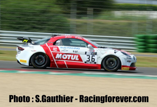 La revanche de L'alpine aux couleurs Motul La revanche de L'alpine aux couleurs Motul