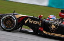 Une Lotus à l'arrivée © Charles Coates/Lotus F1 Team Une Lotus à l'arrivée © Charles Coates/Lotus F1 Team