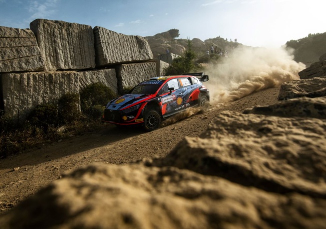 Tänak a dominé malgré les nombreux pièges (Jaanus Ree / Red Bull Content Pool) Tänak a dominé malgré les nombreux pièges (Jaanus Ree / Red Bull Content Pool)