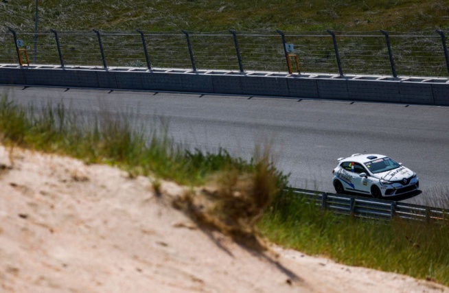 Un circuit et une dune (Photo DPPI / Alpine Cars)