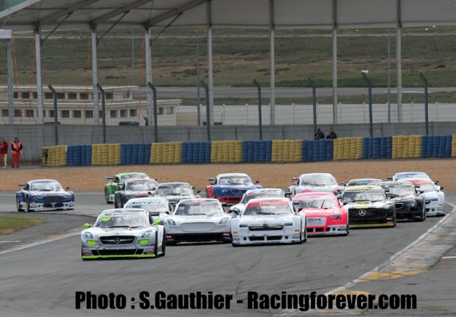 Le peloton des Mitjet 2.0 Le peloton des Mitjet 2.0