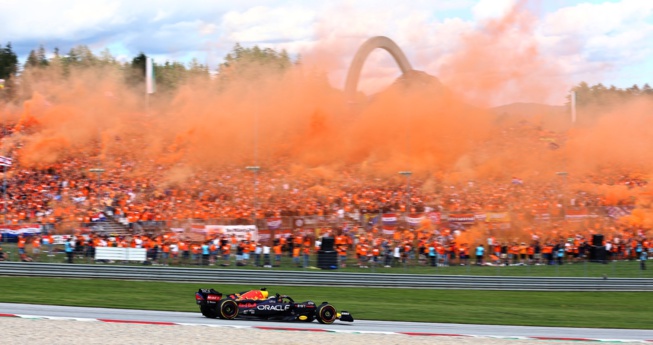 Verstappen continue de dominer © RedBull Verstappen continue de dominer © RedBull