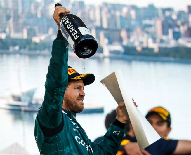Un Champion prend sa retraite © Aston Martin F1 Un Champion prend sa retraite © Aston Martin F1