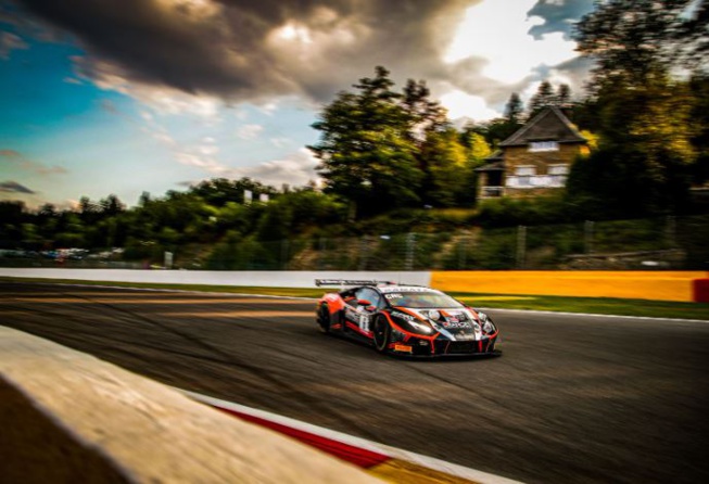 Une superpole éphémère pour Lamborghini (Photo Sro) Une superpole éphémère pour Lamborghini (Photo Sro)