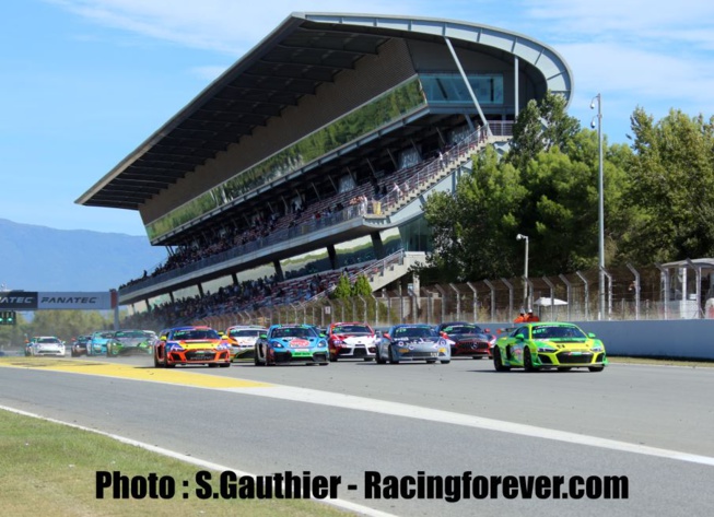 Dernière lutte épique à Barcelone ! Dernière lutte épique à Barcelone !