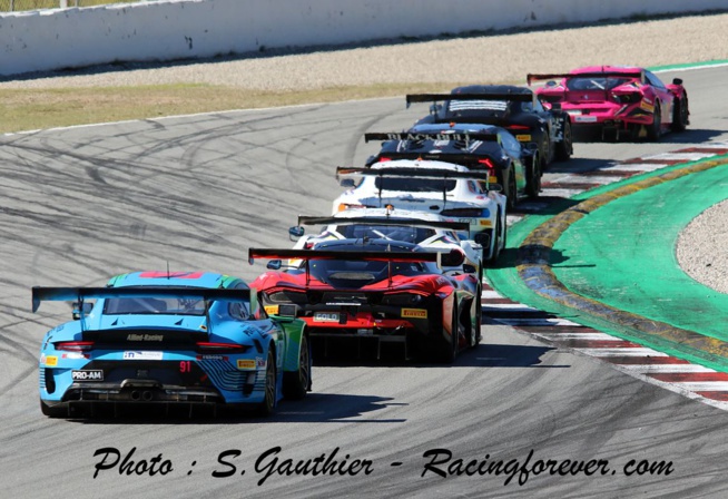 De la bagarre à tous les étages en Fanatec GT De la bagarre à tous les étages en Fanatec GT