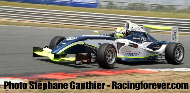 © S. Gauthier – www.racingforever.com © S. Gauthier – www.racingforever.com