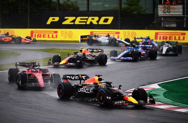 Verstappen s’impose au terme d'une course perturbée par la pluie ©  Clive Mason/Getty Images