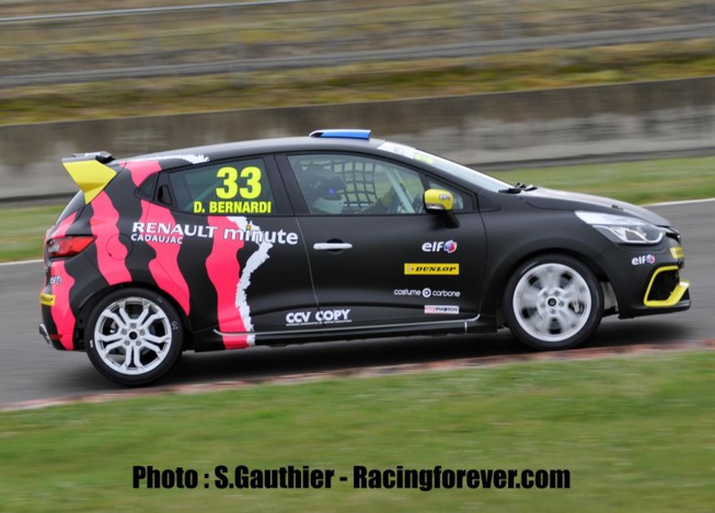 Denis Bernardi à l'attaque Denis Bernardi à l'attaque