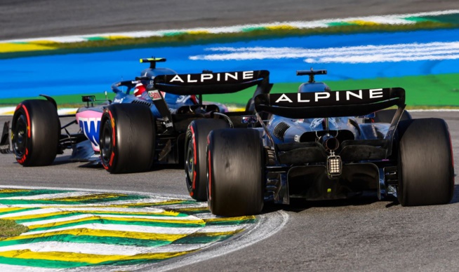 Les 2 Alpine dans les points cette fois Les 2 Alpine dans les points cette fois