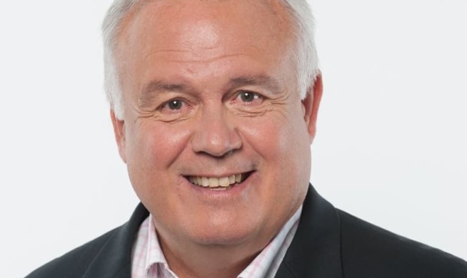 Patrick Tambay dans le cercle fermé des vainqueurs en F1 © RMC Sport Patrick Tambay dans le cercle fermé des vainqueurs en F1 © RMC Sport